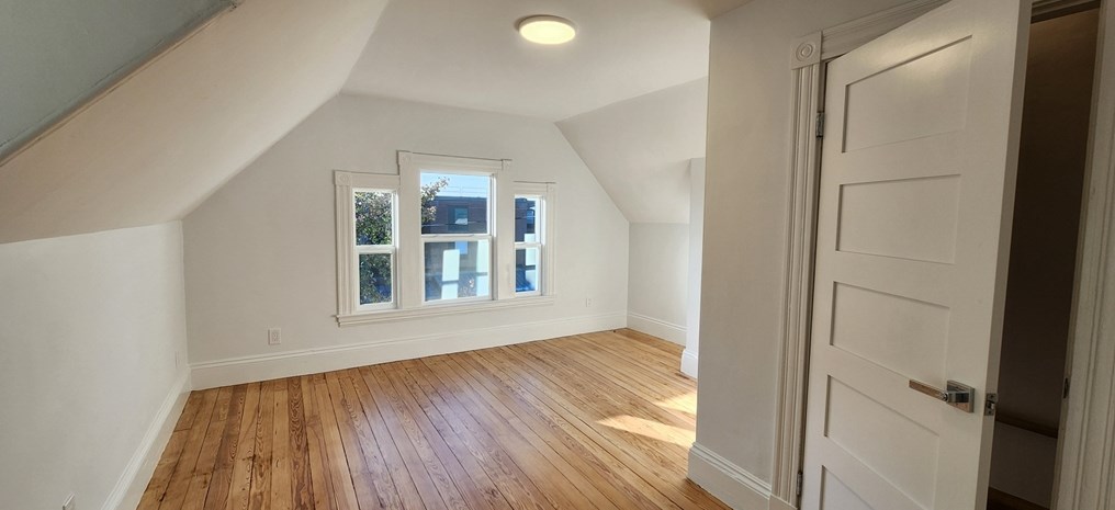 40 Tower St, Somerville MA  02143-1427 exterior