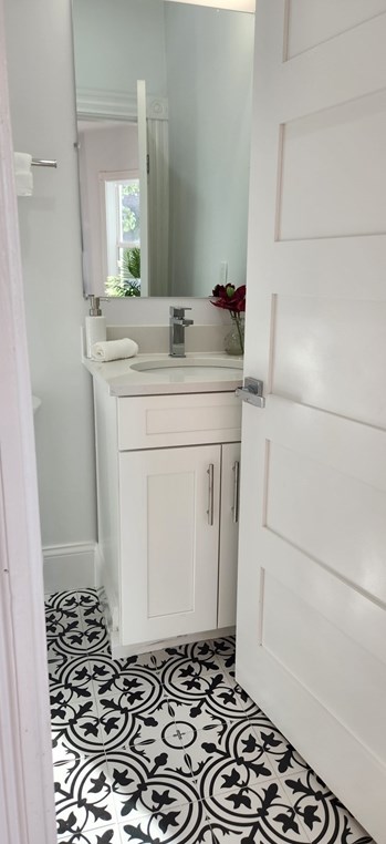 40 Tower St, Somerville MA  02143-1427 exterior