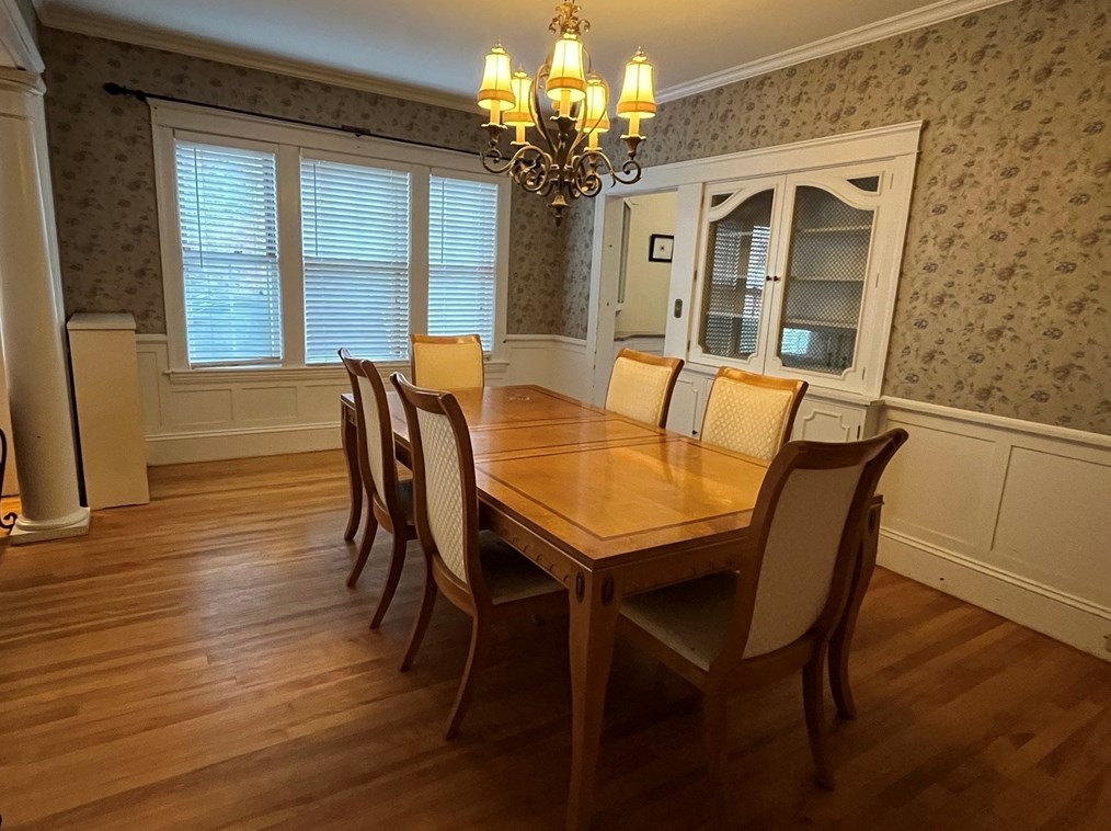 36 Institute Rd, Worcester MA  01609-2740 exterior