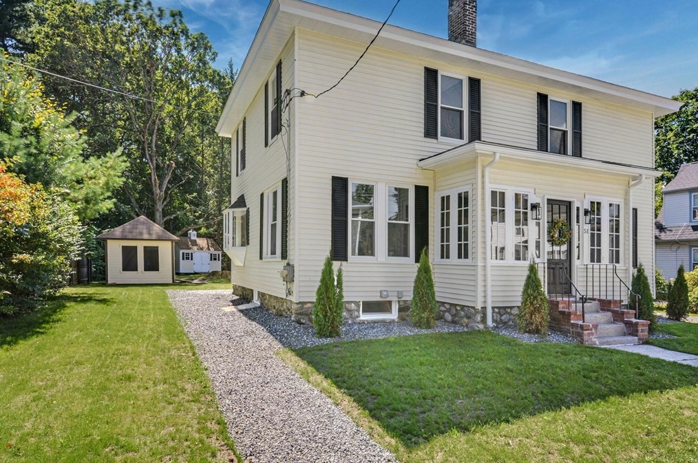 51 Mckinley St, Maynard, MA 01754