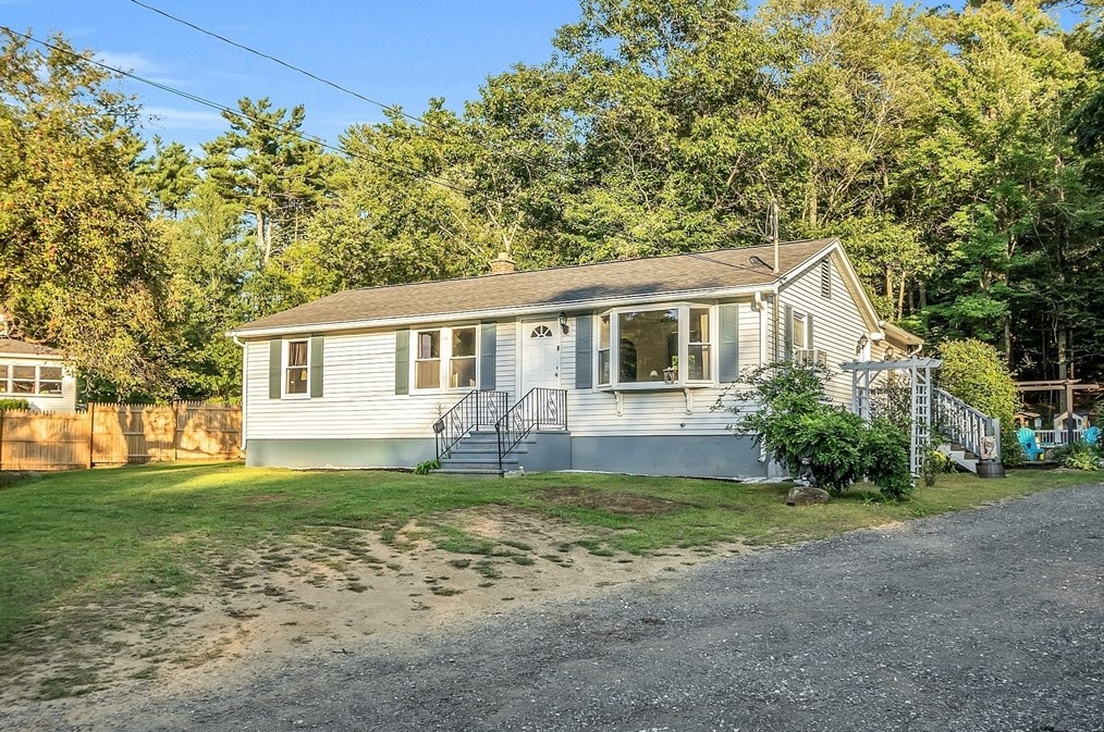 6 Maple Pl A, Winchendon, MA 01475