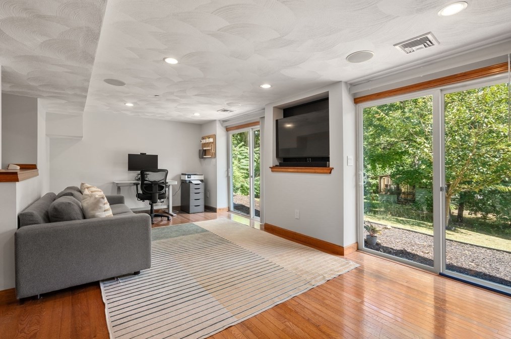 142 Gln St, Malden MA 02148-2415 exterior