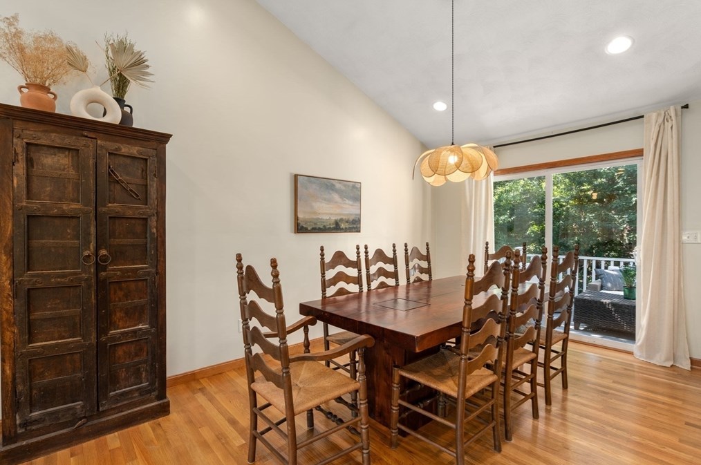 142 Gln St, Malden MA 02148-2415 exterior