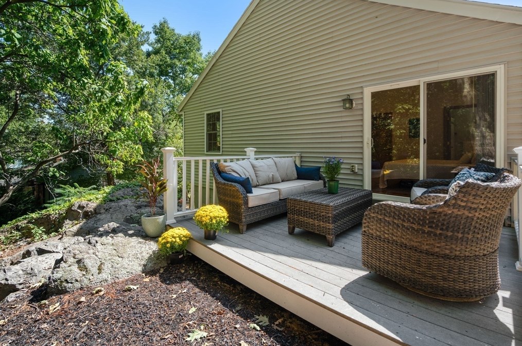 142 Gln St, Malden MA 02148-2415 exterior