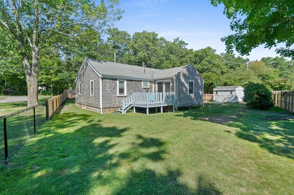 63 Careswell St, Marshfield MA 02050-4267 exterior