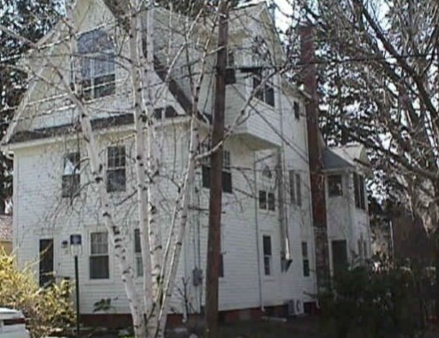 20 Mcclellan St, Amherst, MA 01002