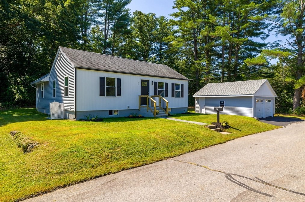 45 Lenox St, Athol, MA 01331 exterior