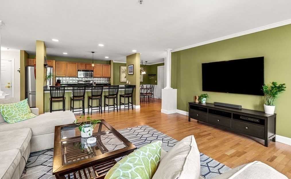 19 Broad #306, Merrimac, MA 01860