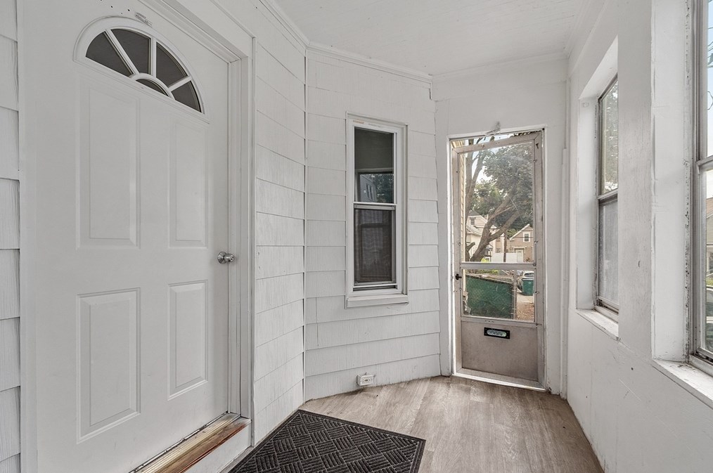 15 Clare St, Lowell MA  01854-3103 exterior