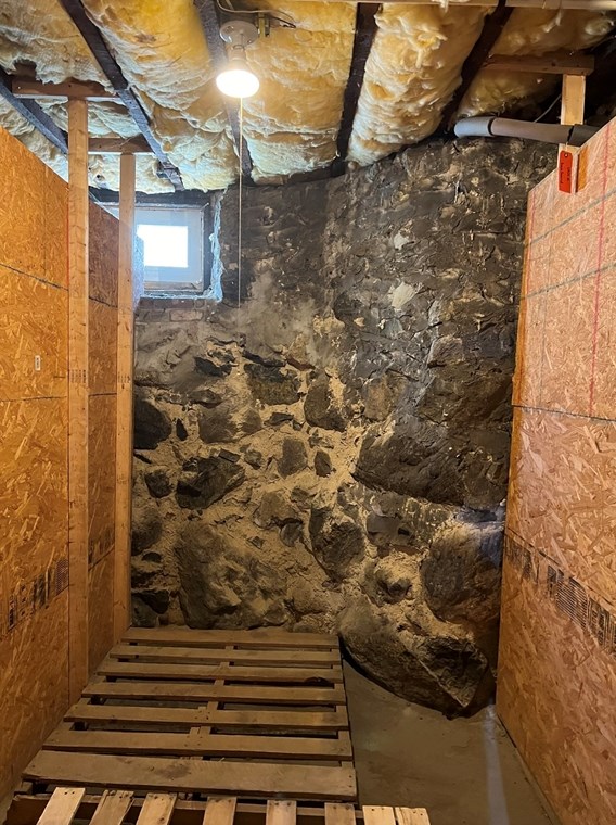 122 Lowell St, Waltham MA 02453-0598 exterior