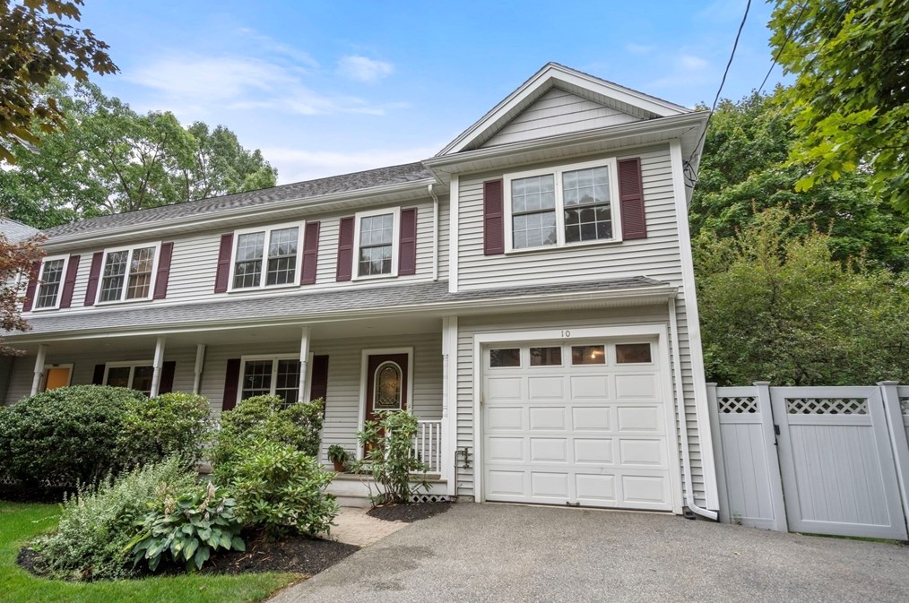 10 Holt St #10, Belmont, MA 02478