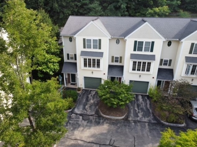 15 Groveland Commons Way #15, Groveland, MA 01834