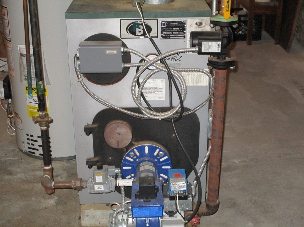 18 Potter St, Dartmouth MA 02748-1806 exterior