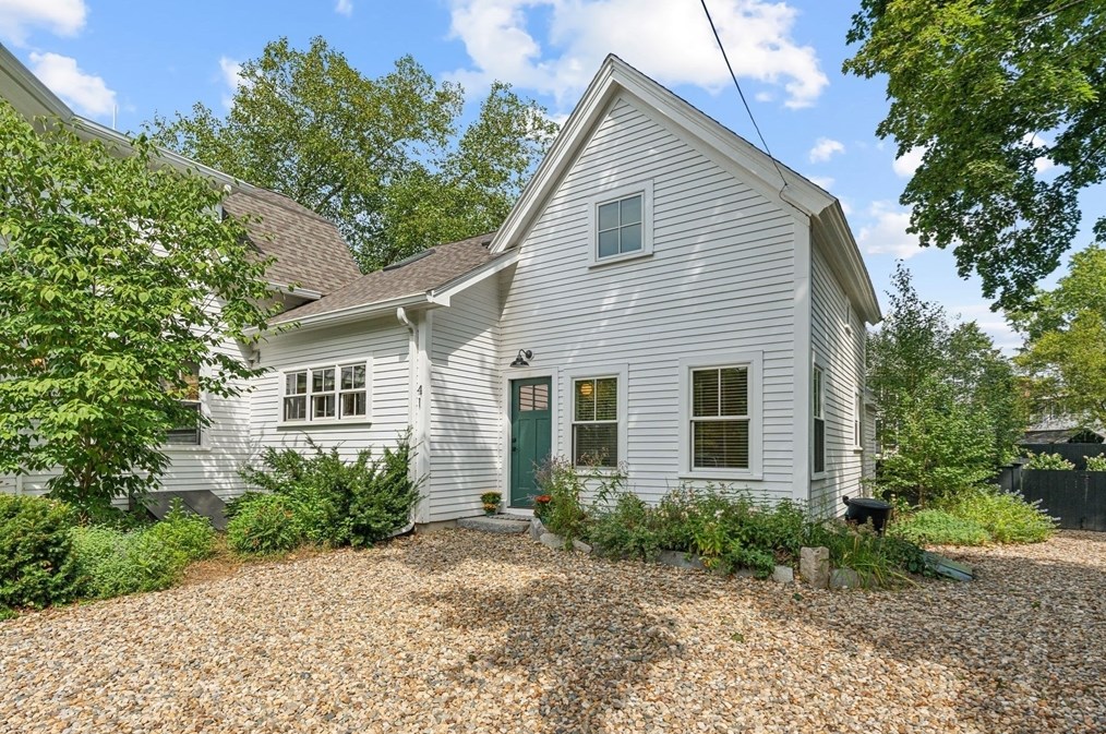 41 Cottage Ln #41, Concord, MA 01742