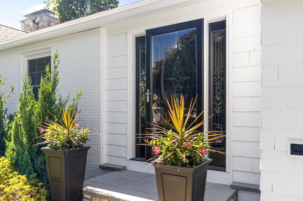 6 Montview Rd, Chelmsford, MA 01824