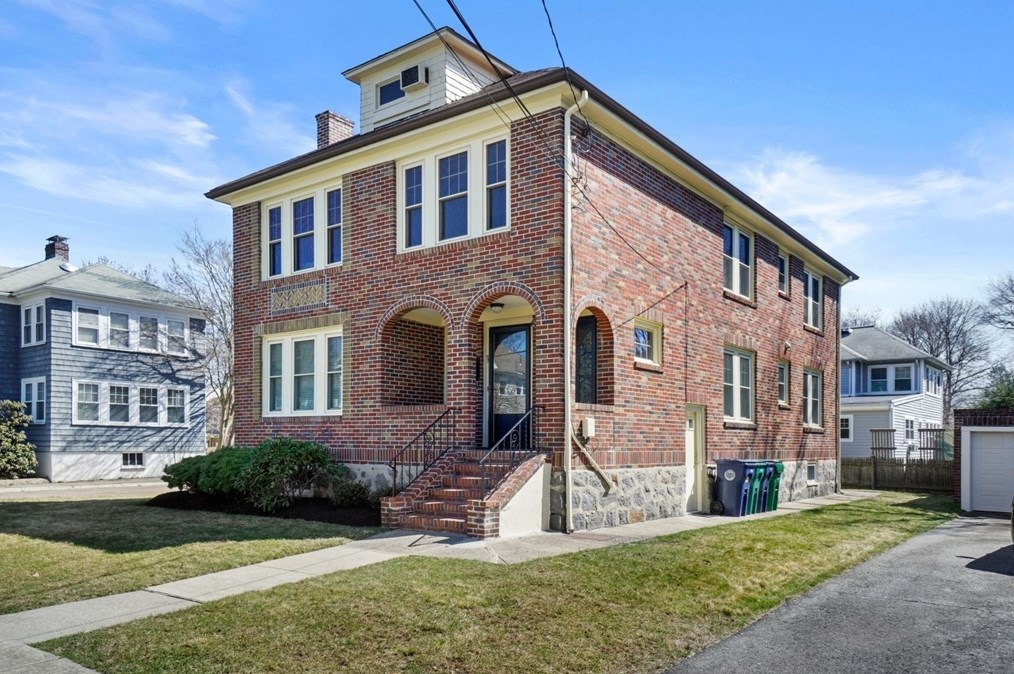 28 Milo St, Newton, MA 02465 exterior