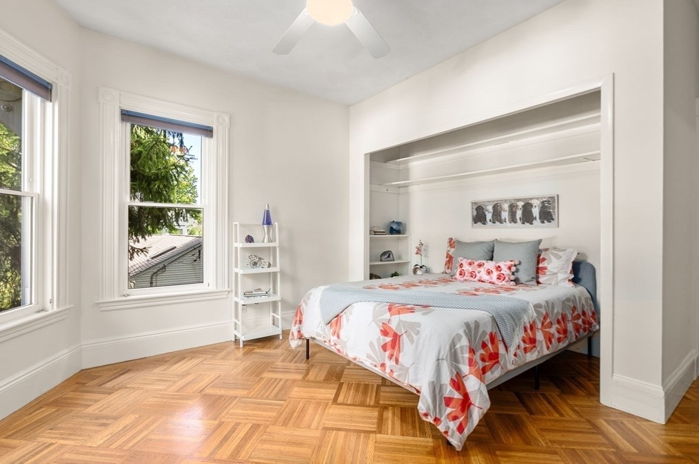 150 Newtonville Ave, Newton MA 02458-1851 exterior