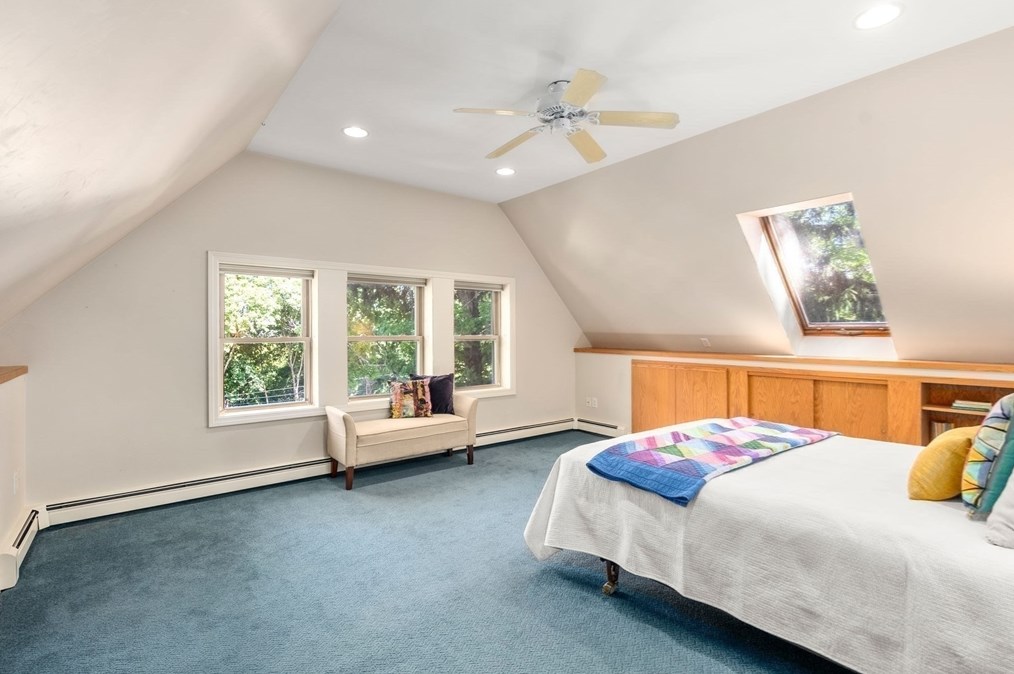 150 Newtonville Ave, Newton MA 02458-1851 exterior