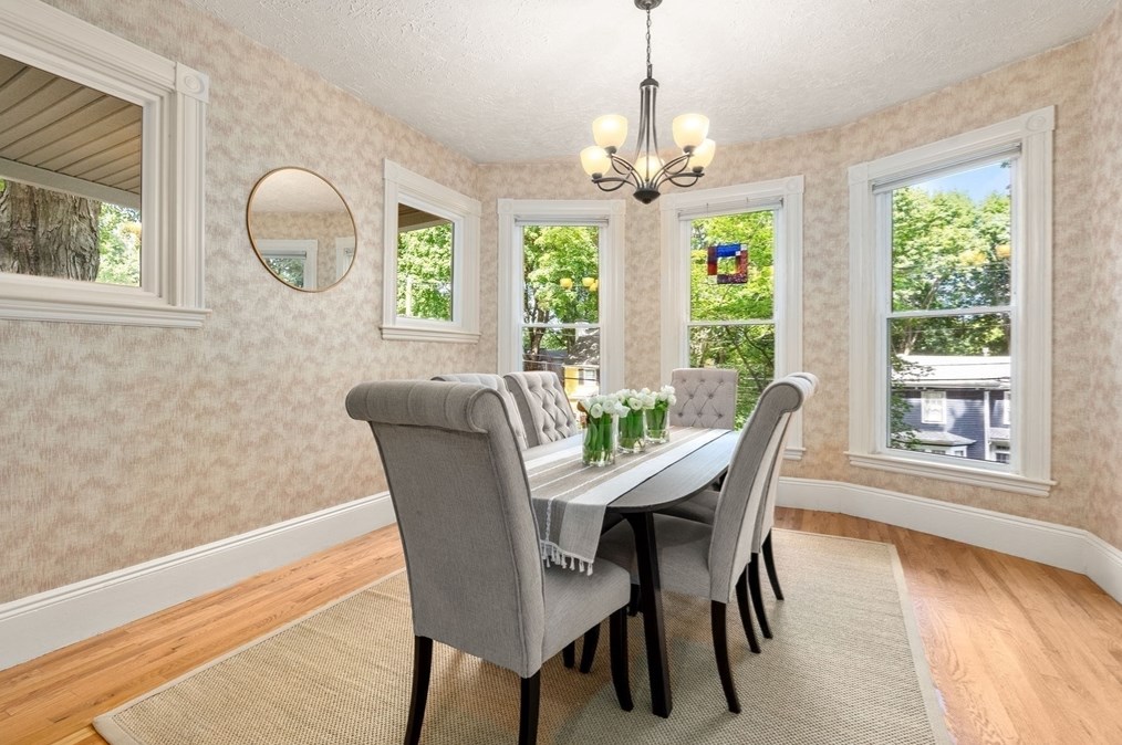 150 Newtonville Ave, Newton MA 02458-1851 exterior