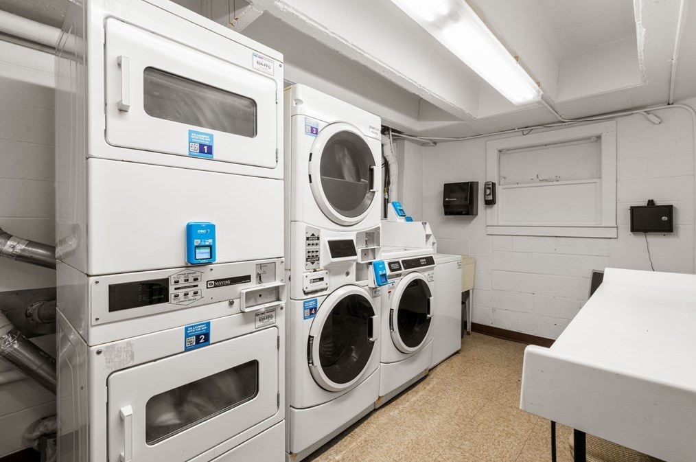 1643 Cambridge St, Cambridge MA  02138-4327 exterior