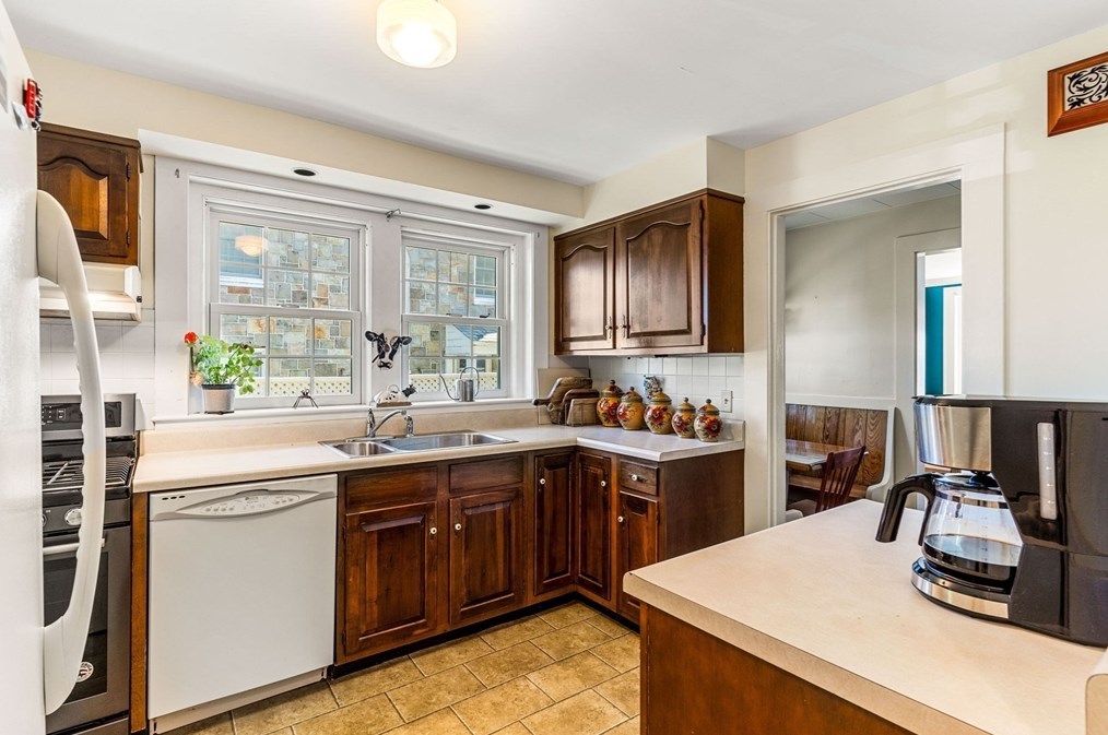 2 William St, Andover MA  01810-2549 exterior