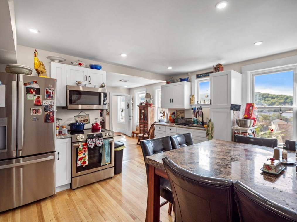 120 Mill St, Worcester MA 01603-2031 exterior