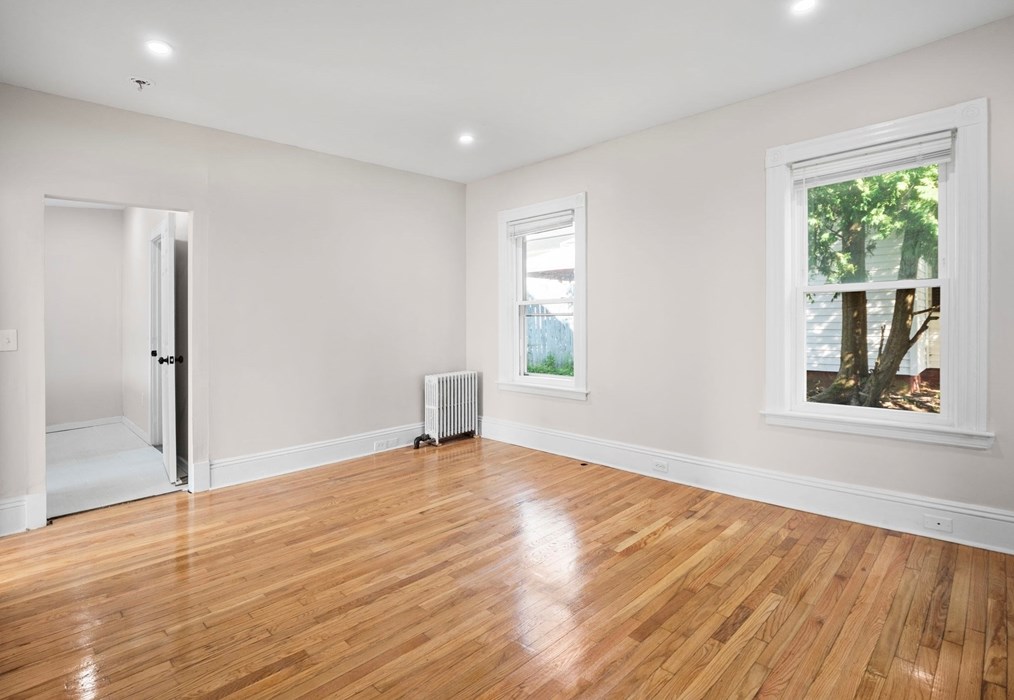 120 Mill St, Worcester MA 01603-2031 exterior