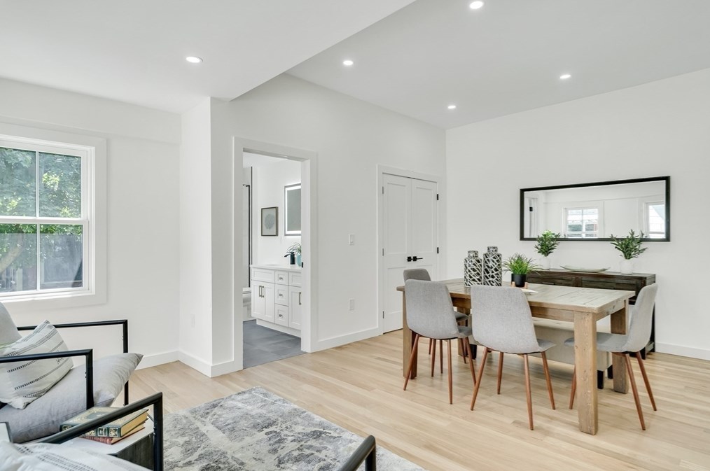 196 Prospect St, Cambridge MA 02139-1218 exterior