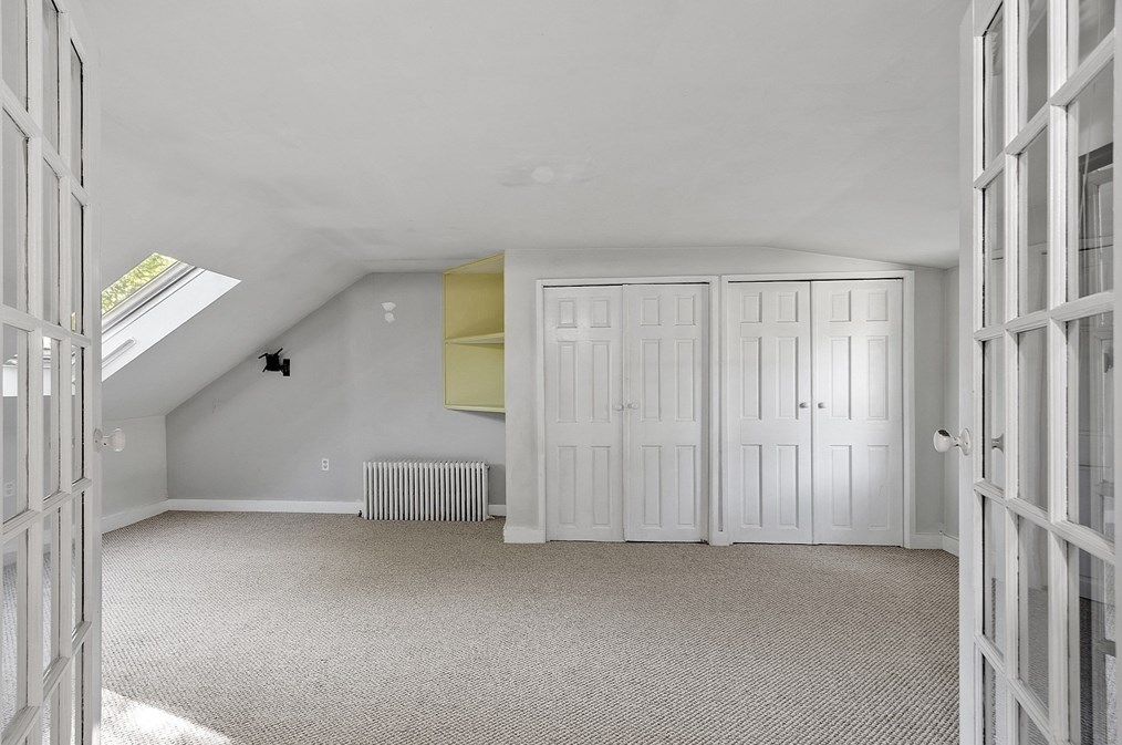 163 Pleasant St, Northborough MA 01532-3806 exterior