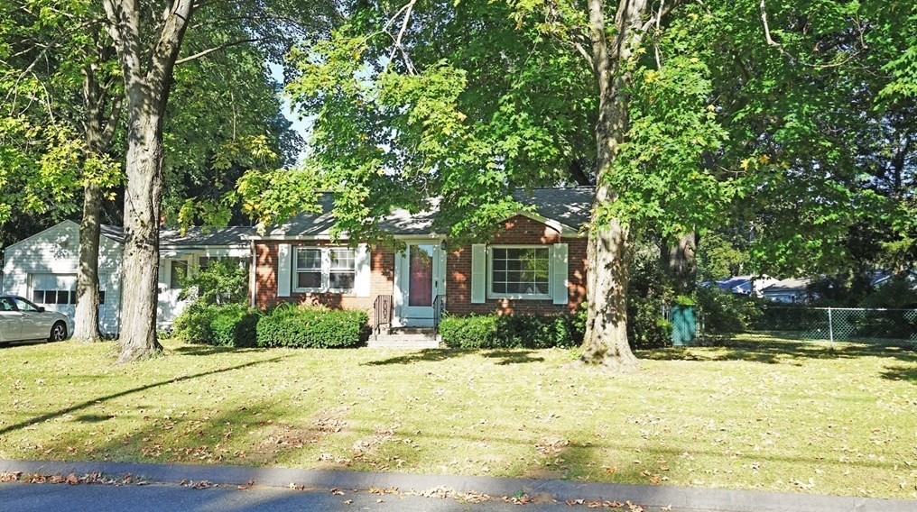 16 Brigham Rd, South-Hadley, MA 01075 exterior
