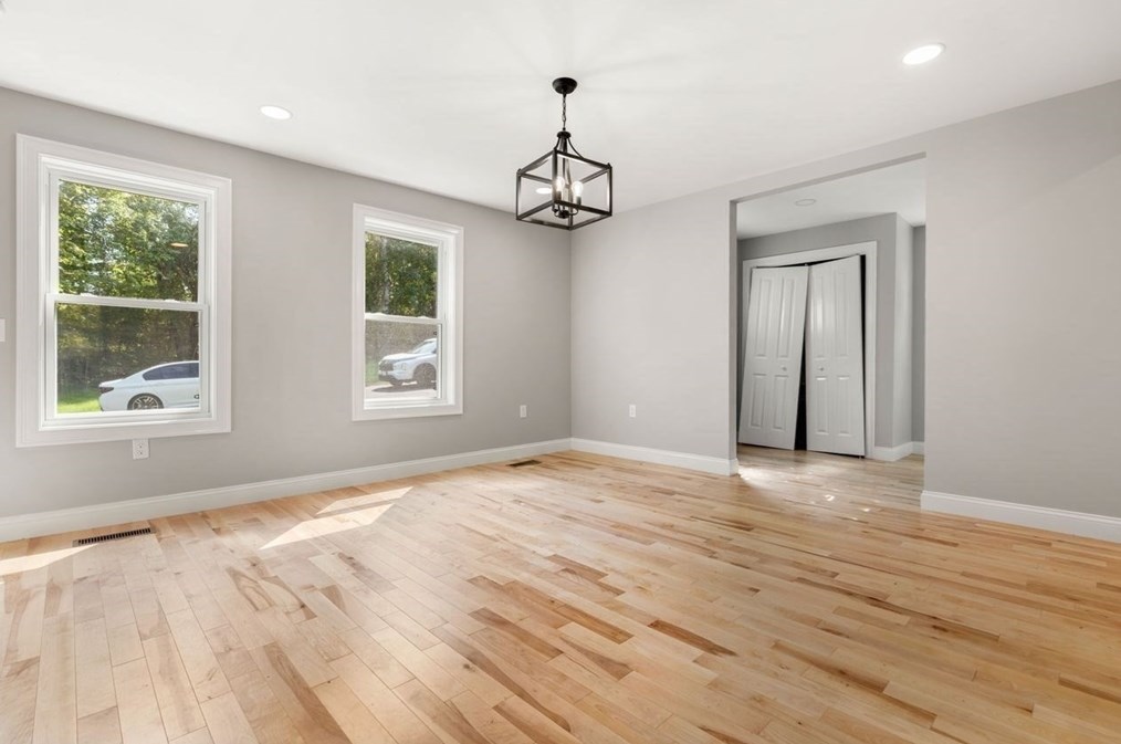 94 Gile St, Haverhill MA  01830-2257 exterior