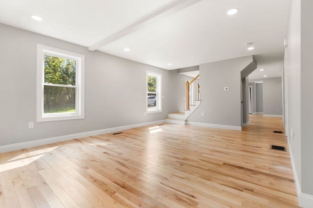 94 Gile St, Haverhill MA  01830-2257 exterior