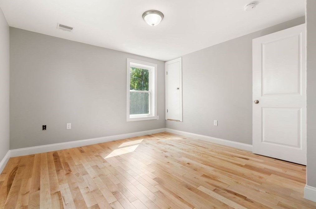 94 Gile St, Haverhill MA  01830-2257 exterior