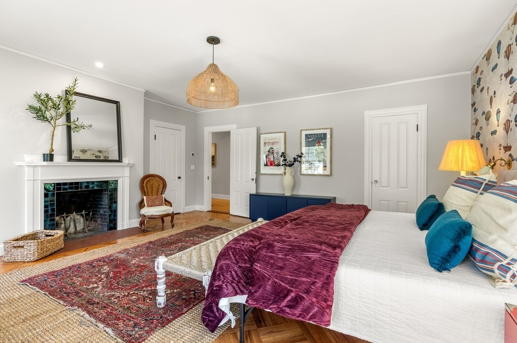 76 Sparks St, Cambridge MA 02138-2216 exterior