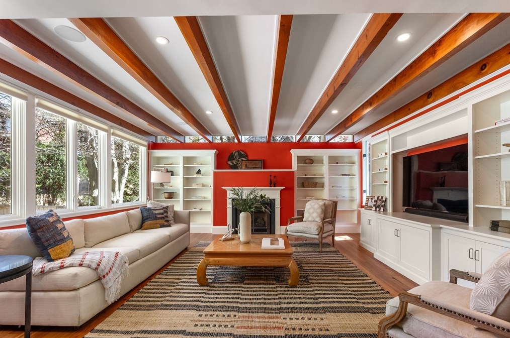 76 Sparks St, Cambridge MA 02138-2216 exterior