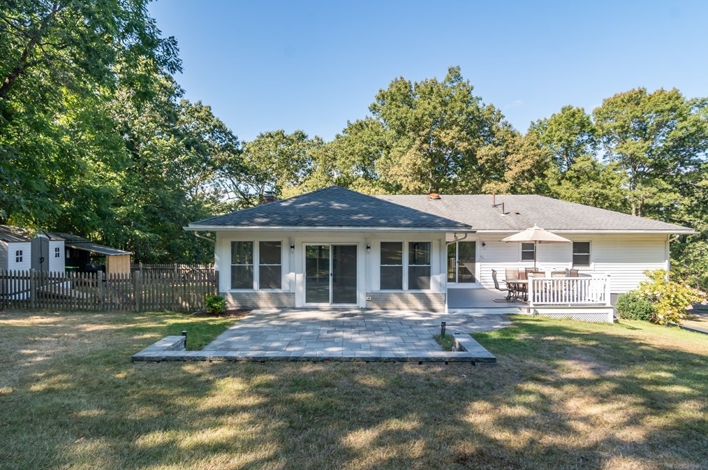 280 Cochituate Rd, Wayland, MA 01778 exterior