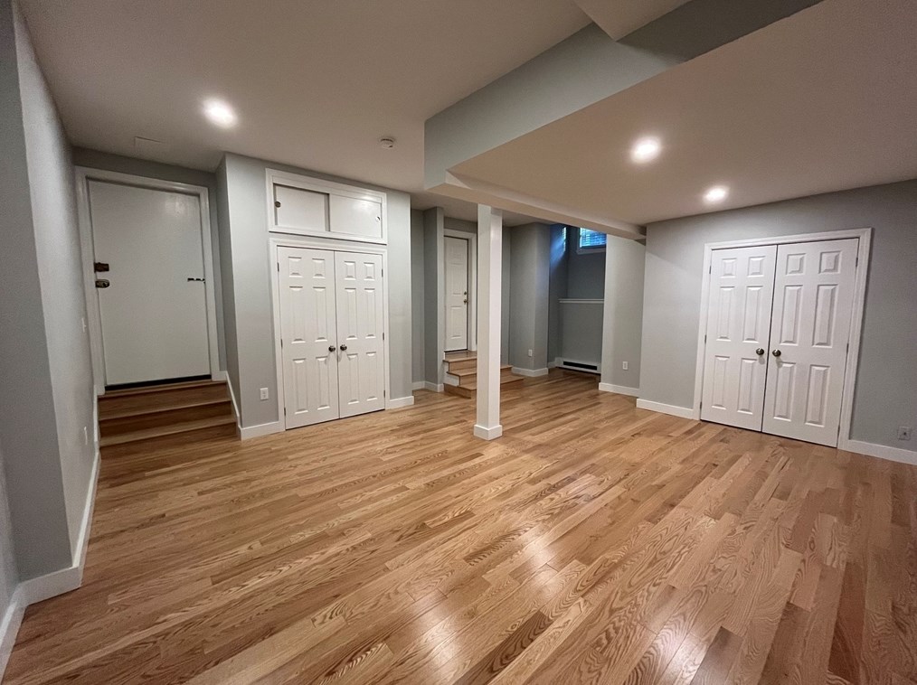 261 Commonwealth Ave Apt B1, Boston, MA