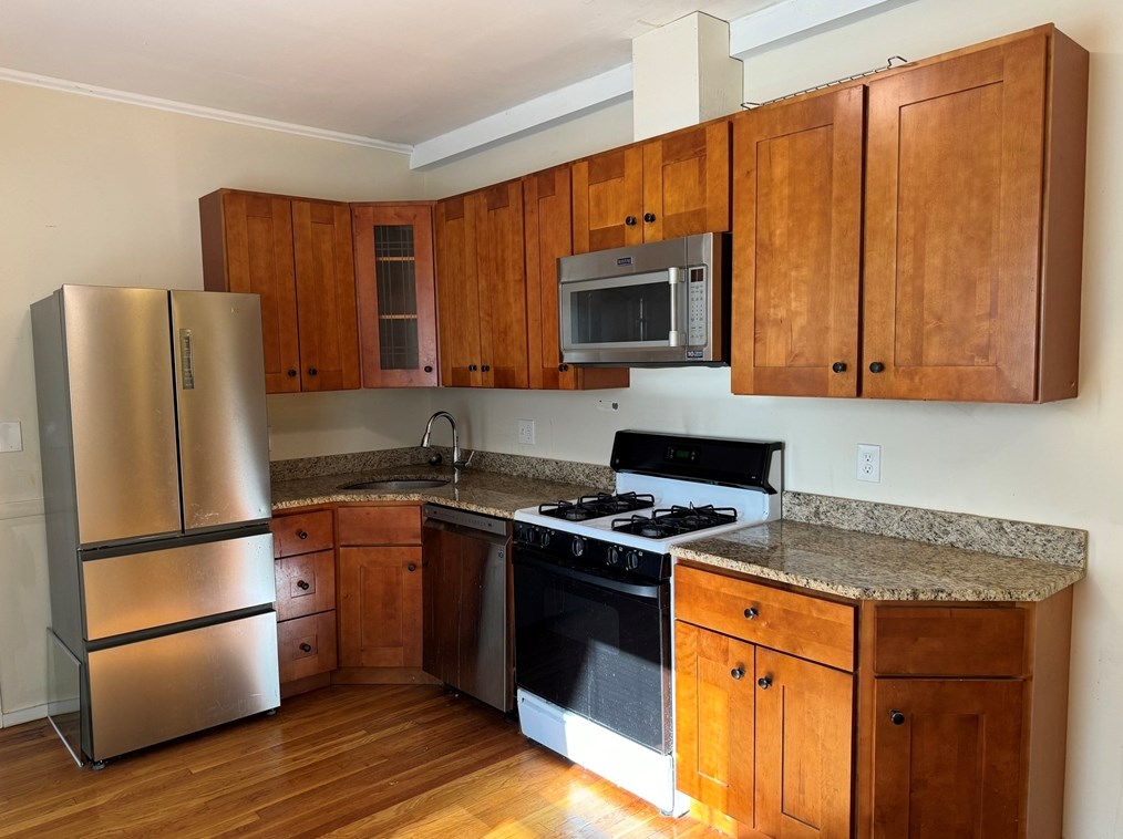 42-44 Rindge Ave #c, Cambridge, MA 02140