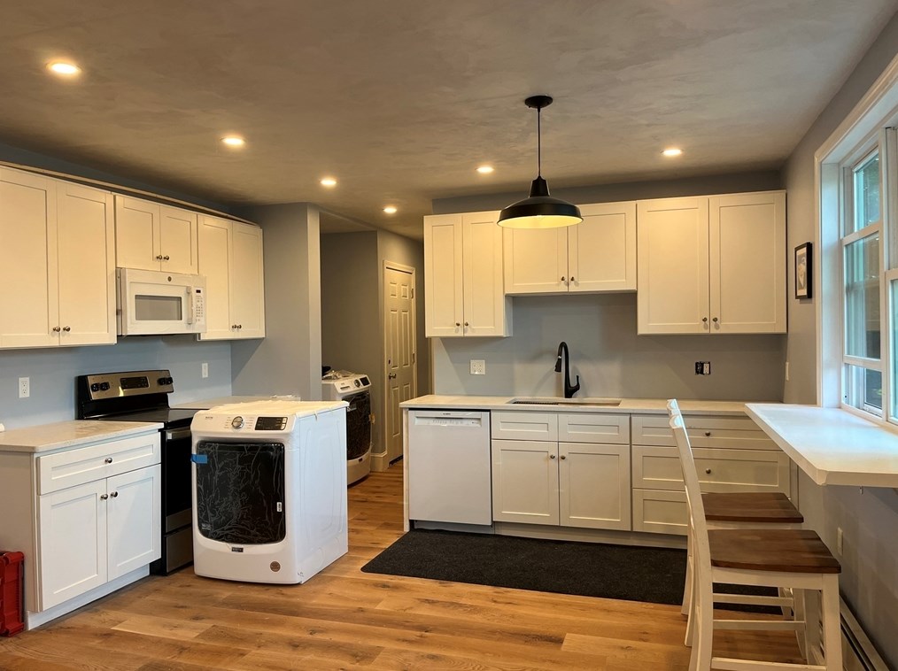 29 Whitman St #3r, Boston, MA 02124