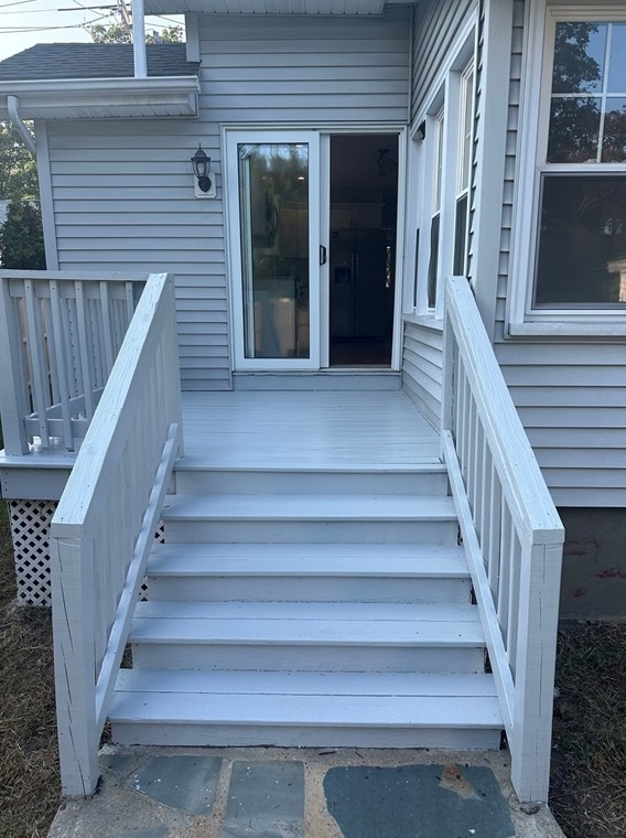 143 Fountain St, Springfield MA 01108-3028 exterior