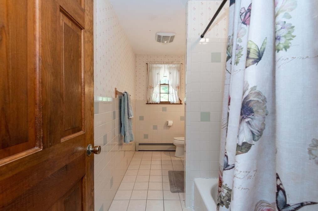 71 Pne St, Danvers MA 01923-1838 exterior