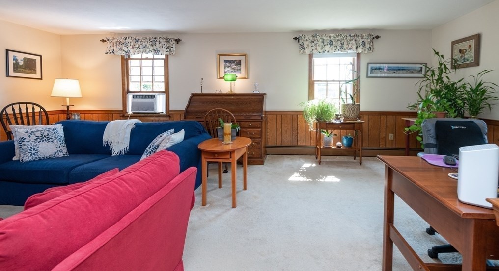 71 Pne St, Danvers MA 01923-1838 exterior