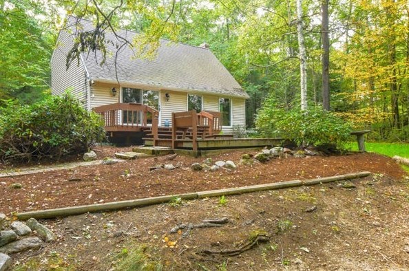 63 Charles St, Leicester, MA 01524