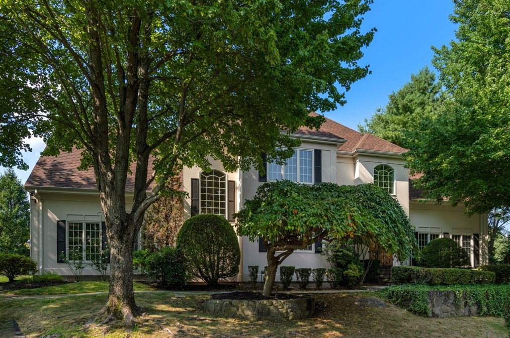 98 Huntington Rd, Newton, MA 02458