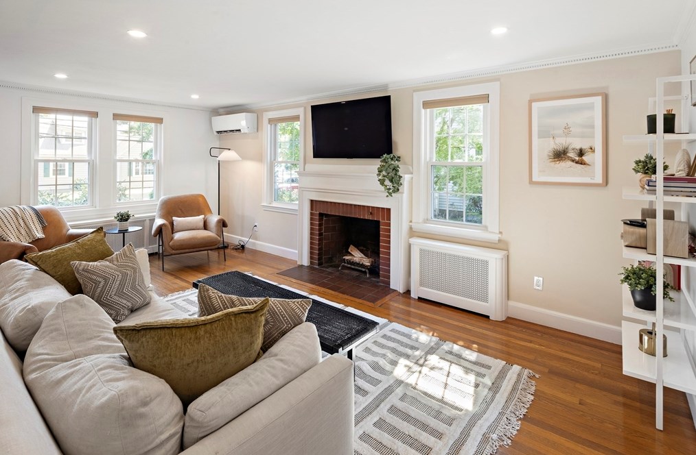 72 Sartell Rd, Waltham, MA 02451