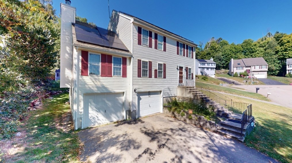 3 Jeremiahs Ln, Worcester, MA 01602
