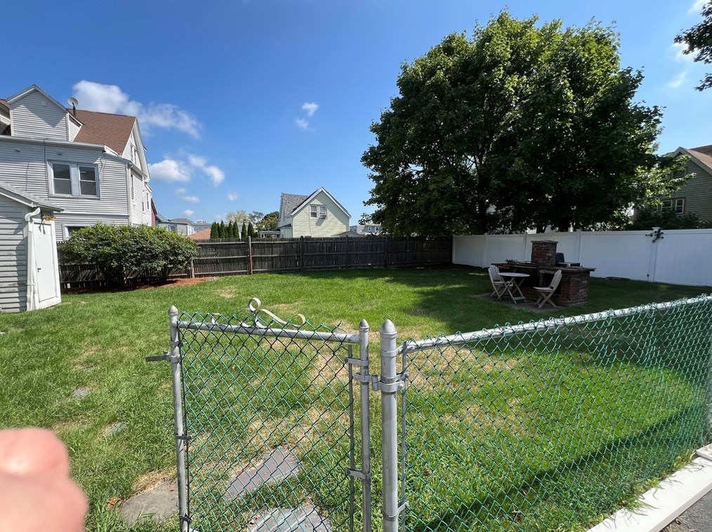 217 Cross St, Malden MA 02148-7827 exterior