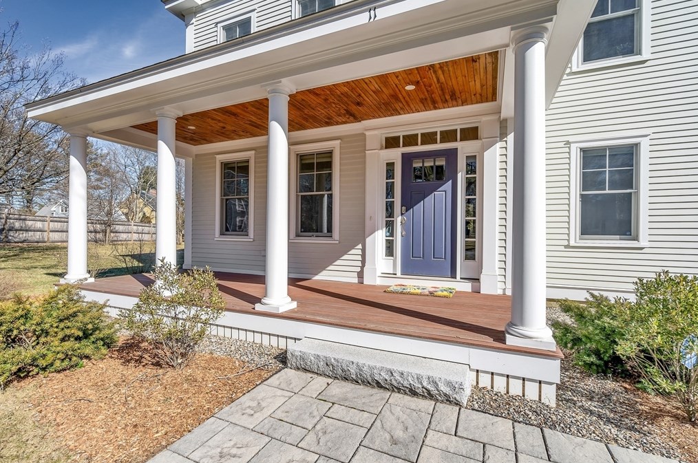 11 Nancy Rd, Concord, MA 01742