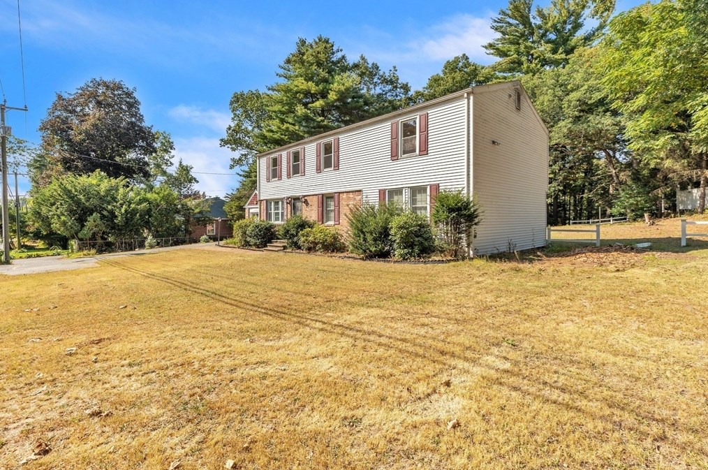 750 Wilbraham Rd, Springfield, MA 01109 exterior