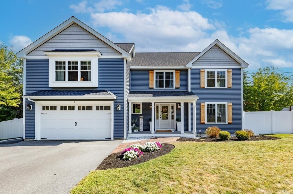 1 Elizabeth Ave, Burlington, MA 01803